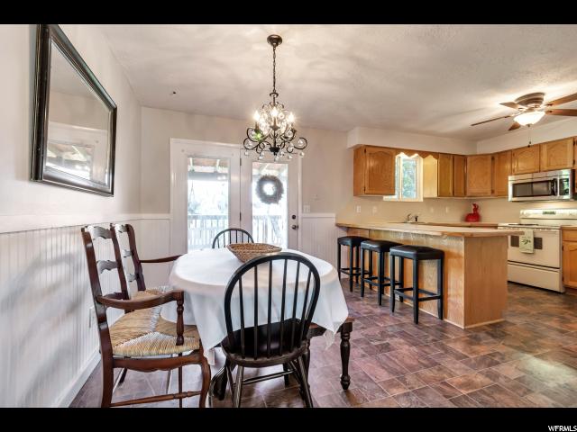 651 W 1060 N, Clinton, UT 84015 — photo 6