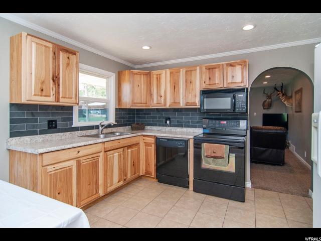 1319 6th St, Ogden, UT 84404 — photo 2
