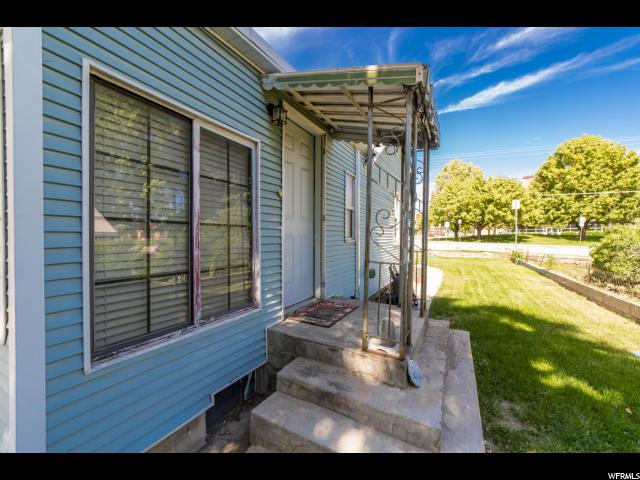 876 S 1000 E, Clearfield, UT 84015 — photo 4