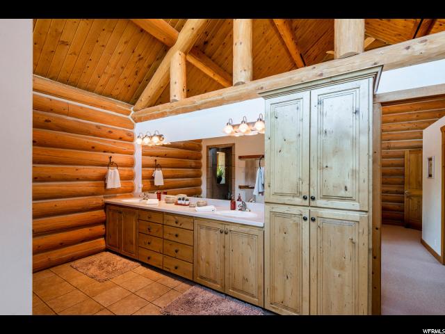 6874 Saddle Ct, Snyderville, UT 84098 — photo 10