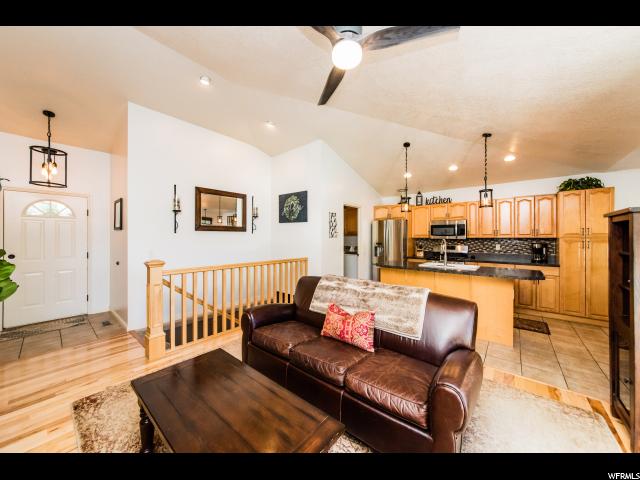 284 E 700 S, River Heights, UT 84321 — photo 7