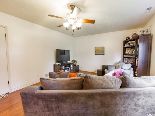 2582 N 1525 E, Layton, UT 84040 — photo 10
