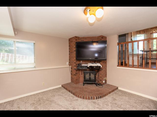 906 Mountain Rd, Ogden, UT 84404 — photo 9