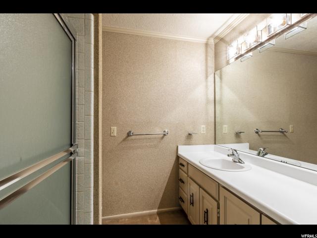 2531 E 1900 N, Layton, UT 84040 — photo 12