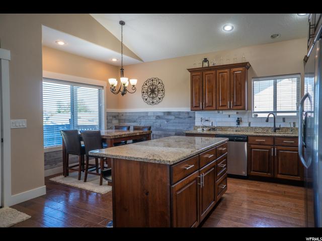 1271 N 150 E, Harrisville, UT 84404 — photo 4