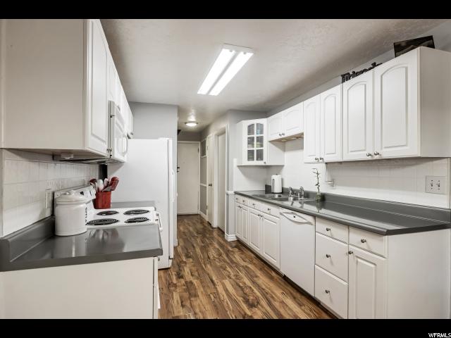 980 N Brookfield Ln, Centerville, UT 84014 — photo 5