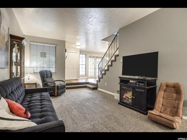 980 N Brookfield Ln, Centerville, UT 84014 — photo 9