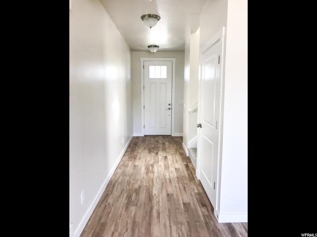 1385 E Primrose Ct, Layton, UT 84040 — photo 6