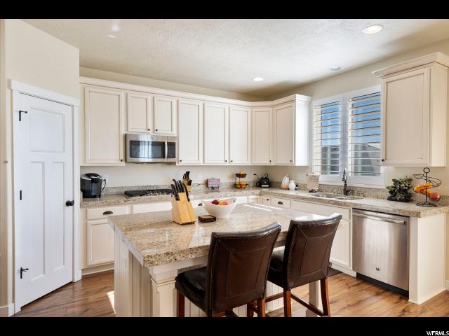 1165 N 2050 E, Layton, UT 84040 — photo 7