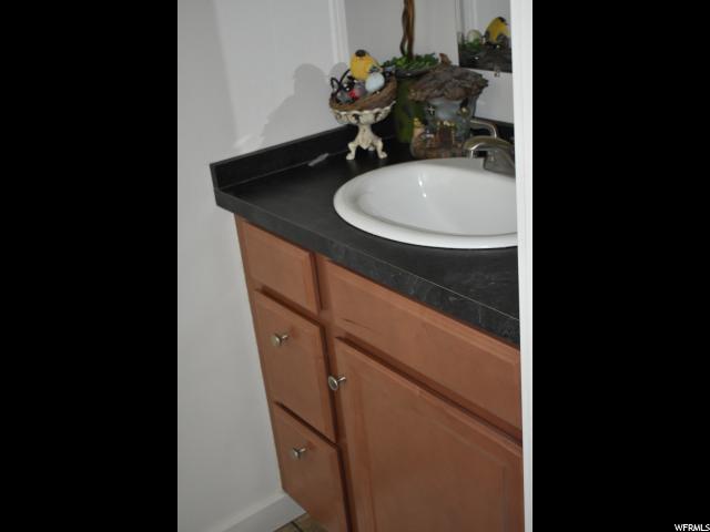 1284 Hemmingway Dr E, Murray, UT 84121 — photo 8