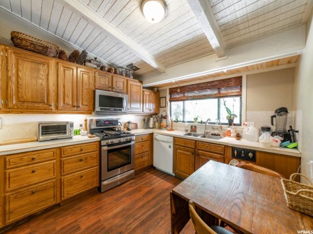 5992 S 2400 E, Uintah, UT 84403 — photo 8