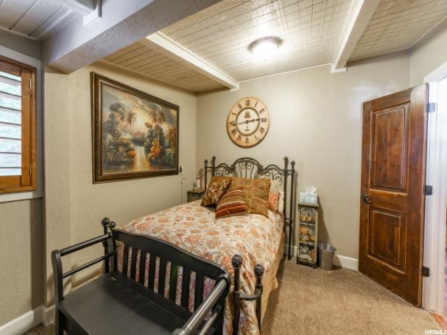 5992 S 2400 E, Uintah, UT 84403 — photo 12
