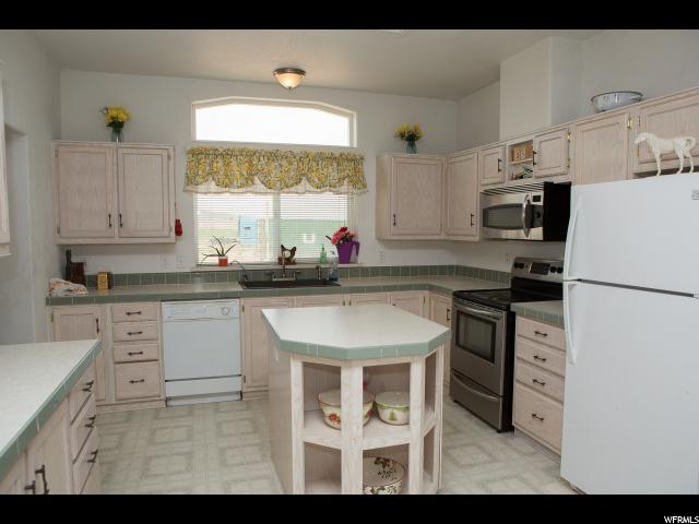 2925 N North Interchange Rd E, Sigurd, UT 84657 — photo 7