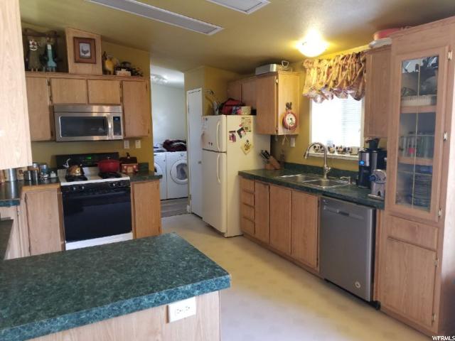 794 N 400 E, Nephi, UT 84648 — photo 3