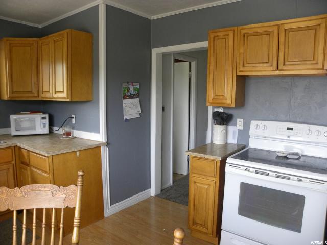 121 N 100 W, Hyrum, UT 84319 — photo 10
