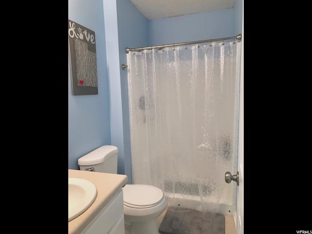 537 S 450 E, Clearfield, UT 84015 — photo 11