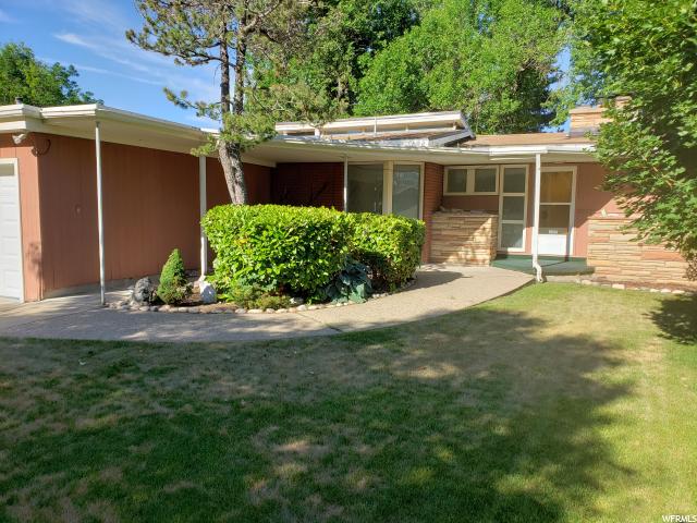 975 N 400 St E, Centerville, UT 84014 — photo 2