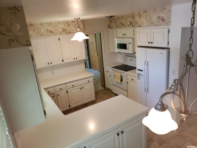 975 N 400 St E, Centerville, UT 84014 — photo 10