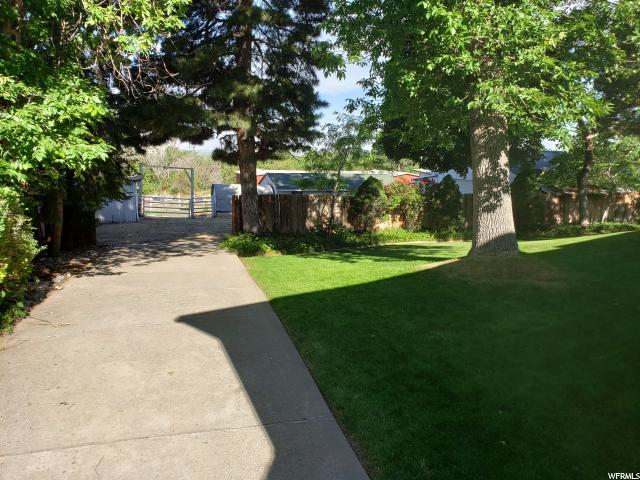 975 N 400 St E, Centerville, UT 84014 — photo 3