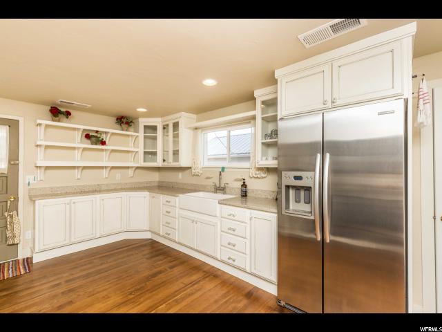 195 W 200 S, Junction, UT 84740 — photo 5