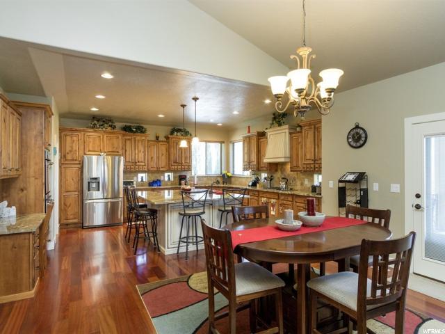 869 E 3575 N, North Ogden, UT 84414 — photo 11