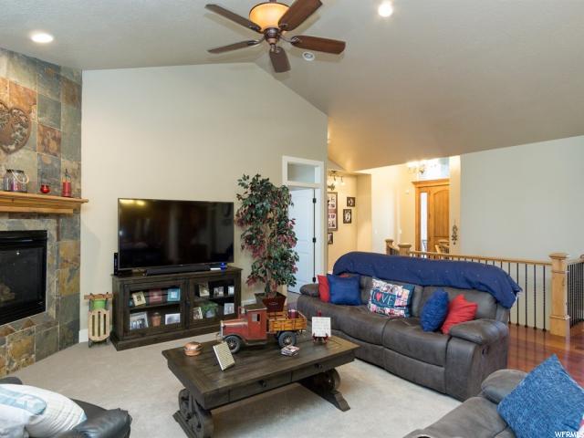 869 E 3575 N, North Ogden, UT 84414 — photo 9