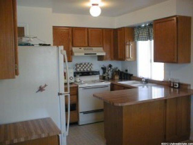 6146 Loder Dr, Kearns, UT 84118 — photo 5