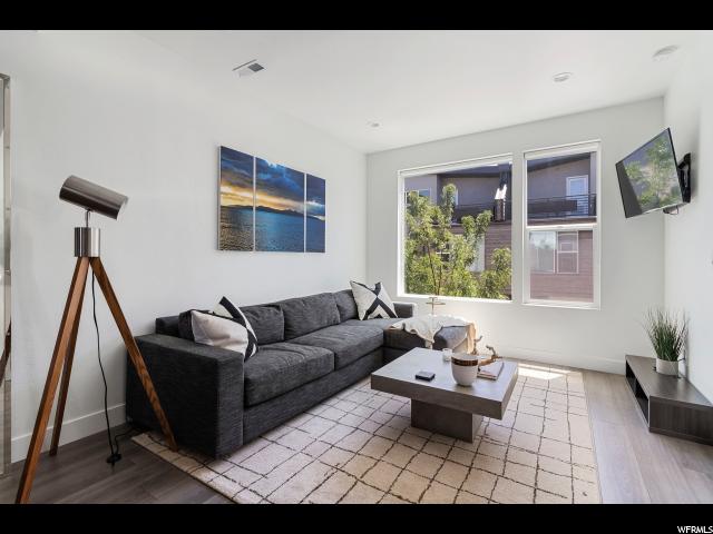 7730 Rooftop Dr, Midvale, UT 84047 — photo 3