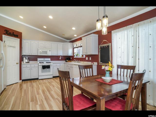 2283 N 2575 W, Clinton, UT 84015 — photo 6