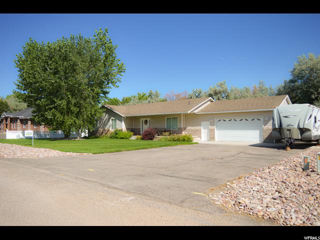 141 E 1200 N, Vernal, UT 84078 — photo 2