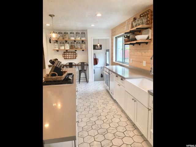 854 N 950 E, Bountiful, UT 84010 — photo 8