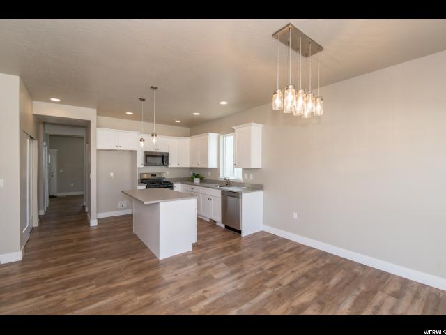 1064 W 1000 N, Clinton, UT 84015 — photo 10