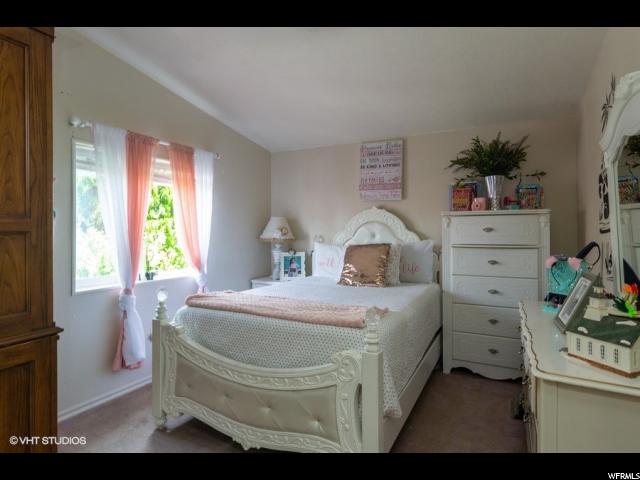 51 Sunset Dr, Layton, UT 84041 — photo 9