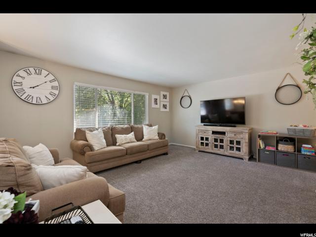 8324 S 1390 E, Sandy, UT 84093 — photo 9