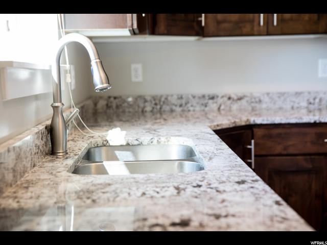 674 S 3300 W, Syracuse, UT 84075 — photo 9