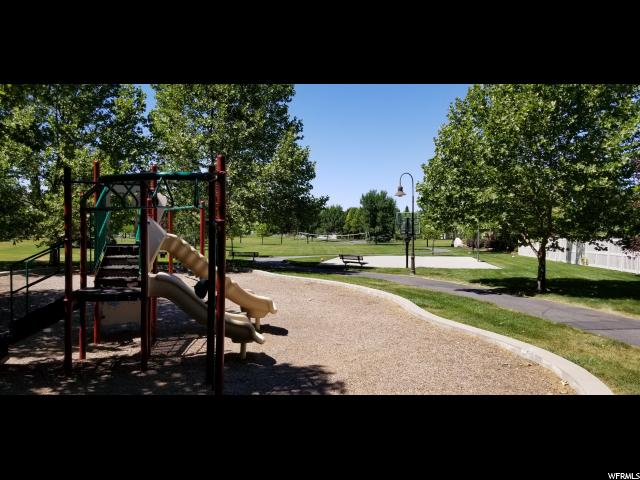 281 Willowmere, Kaysville, UT 84037 — photo 12