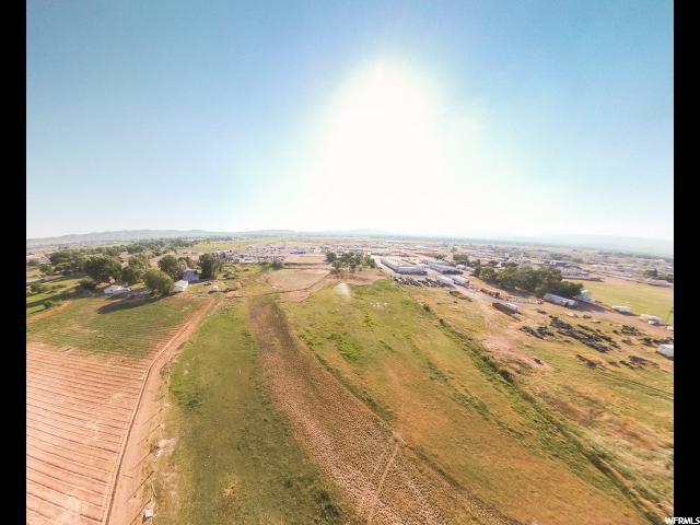 2091 S 1500 E, Naples, UT 84078 — photo 8
