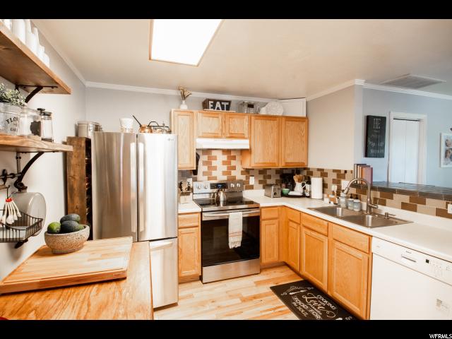 1921 N 2225 W, Clinton, UT 84015 — photo 8