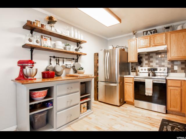 1921 N 2225 W, Clinton, UT 84015 — photo 6