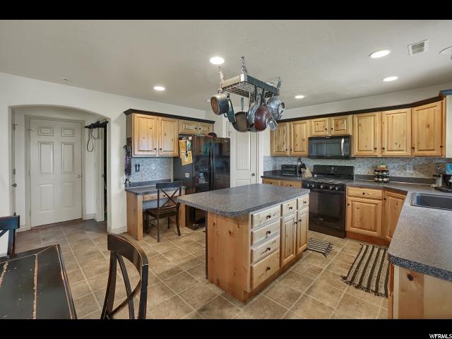 1999 N 2595 W, Clinton, UT 84015 — photo 7