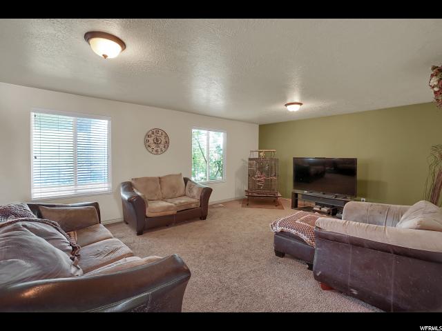 1999 N 2595 W, Clinton, UT 84015 — photo 3