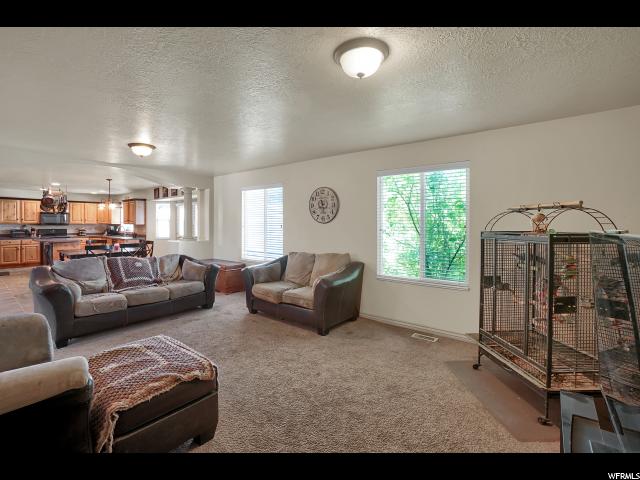 1999 N 2595 W, Clinton, UT 84015 — photo 4