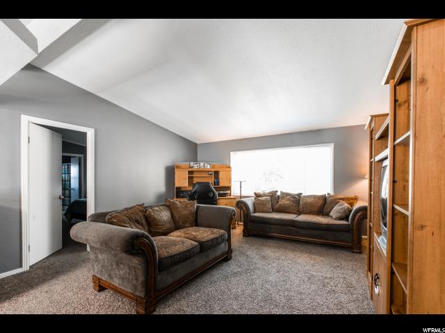 402 W 1800 N, Sunset, UT 84015 — photo 3