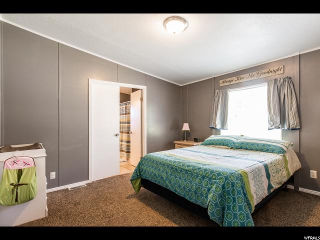 402 W 1800 N, Sunset, UT 84015 — photo 12