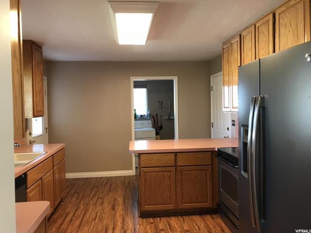5573 S 2150 W, Roy, UT 84067 — photo 6