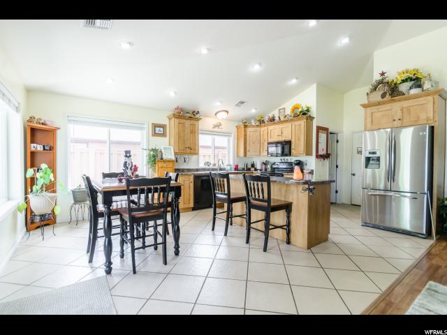 123 E 450 N, Providence, UT 84332 — photo 3