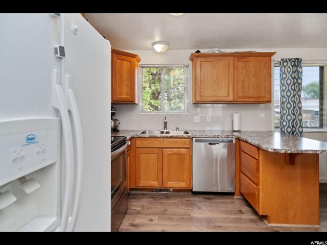 578 W 1580 N, Clinton, UT 84015 — photo 6