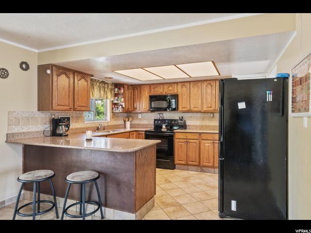565 E 250 S, Clearfield, UT 84015 — photo 2