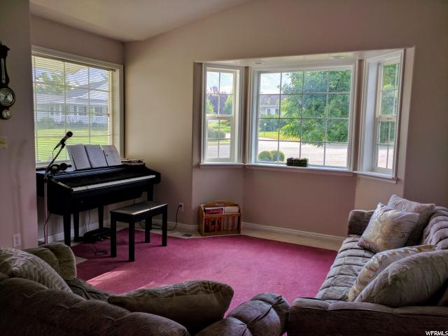 295 E Park Meadow Cir N, Hyde Park, UT 84318 — photo 6