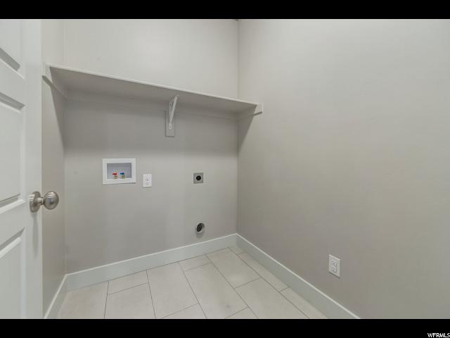 1531 E 1375 N, Layton, UT 84040 — photo 5